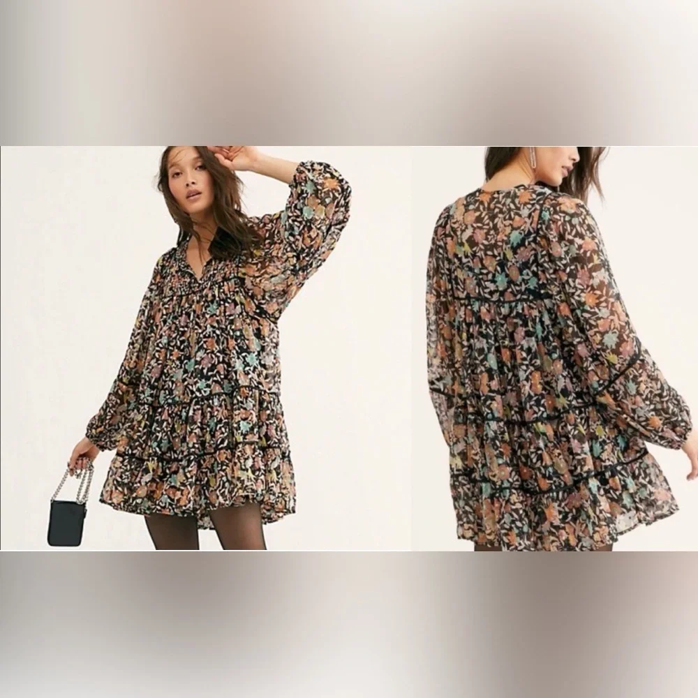 FREE PEOPLE BOHO SWING DRESS Sz. S. BOHO CHIC, STYLISH, METALLIC DETAILING